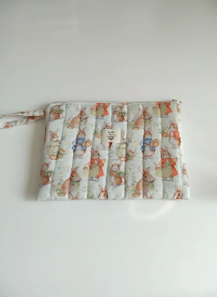 Kapitoneli Keten Tavşan Desenli Portföy Tablet Çantası - El Yapımı