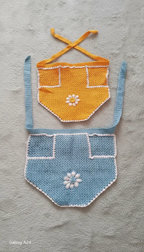 El Emeği 2 Adet Mandal Önlüğü – Sarı ve Mavi Renk Seçenekleri