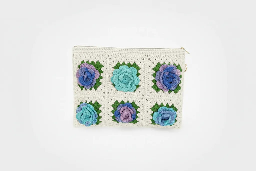 Krem Renkli El Örgüsü 3D Çiçekli Astarlı Çanta - 32x20cm