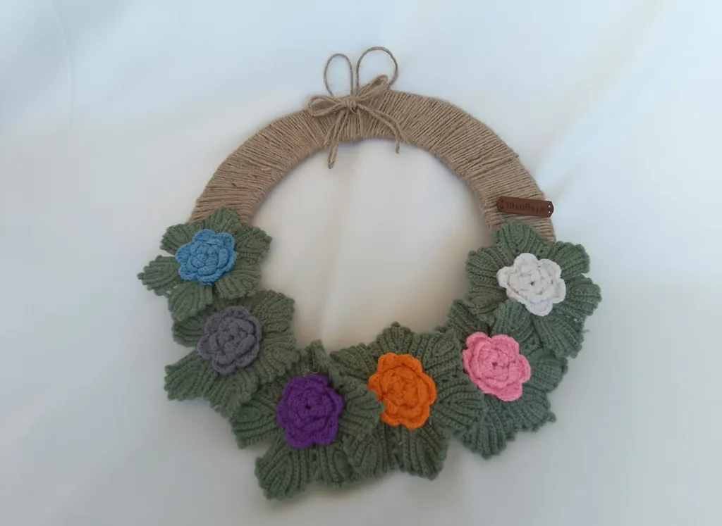 El Yapımı Çiçekli Kapı Süsü | Renkli Örgü Çiçekli Dekoratif Kapı Aksesuarı