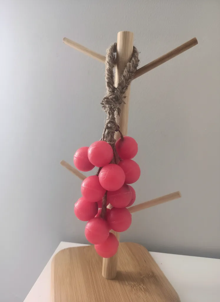 El Yapımı Doğal Mat Kırmızı Üzüm Sabun 