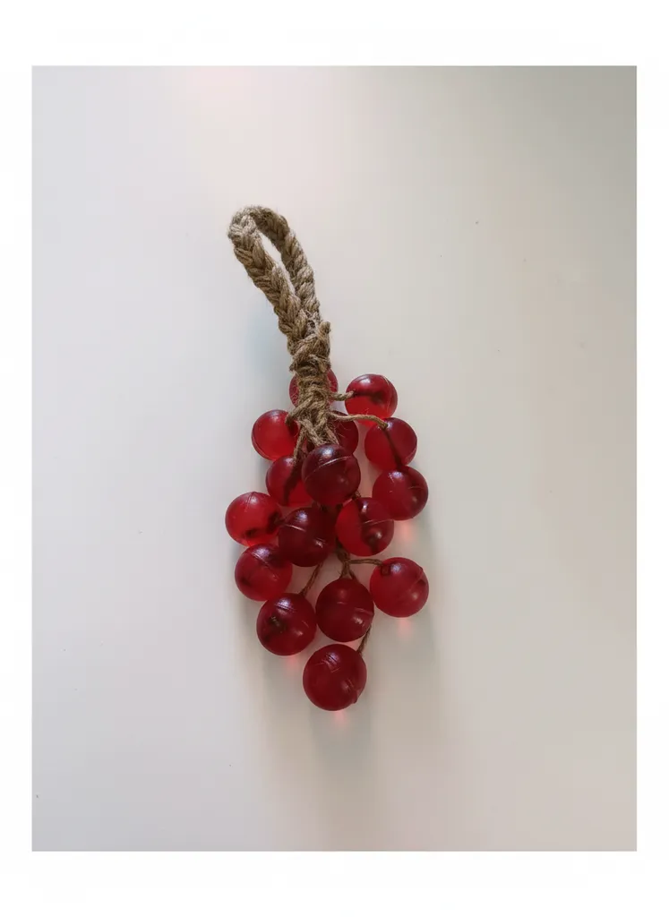 Kırmızı Salkım Üzüm Temalı Dekoratif El Yapımı Sabun (2 Adet)