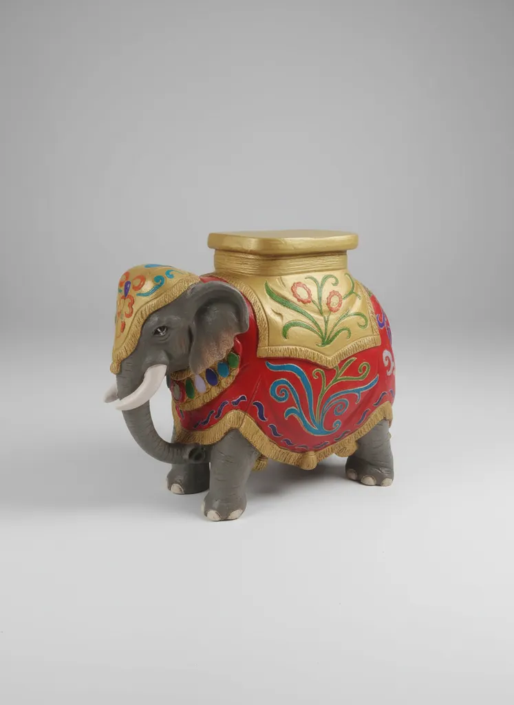 Handmade Wooden Decorative Elephant Figurine Coffee Table - Unique Design and Home Decoration