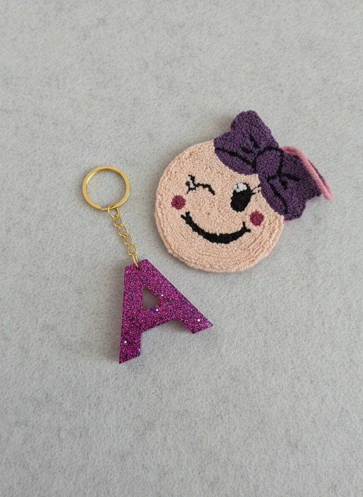 Kişiye Özel Ahşap ve Simli A Harfi Anahtarlık - Hediyelik Anahtarlık