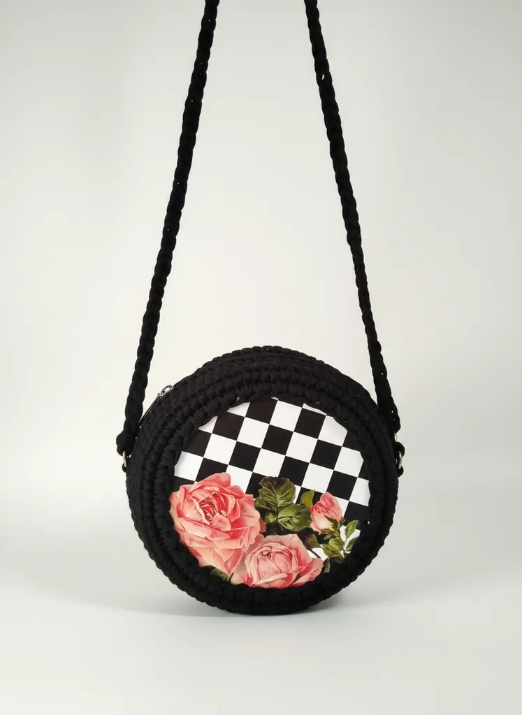 Siyah Penye İpten Örme Yuvarlak Desenli Omuz Çantası