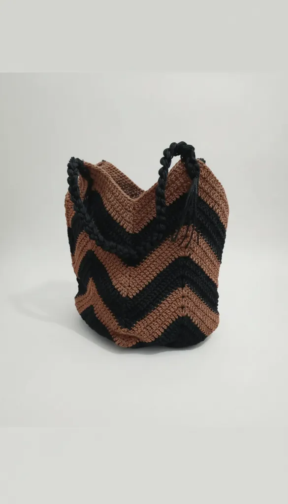 Kahverengi ve Siyah Zigzag Desenli Örgü Omuz Çantası - Derin Model