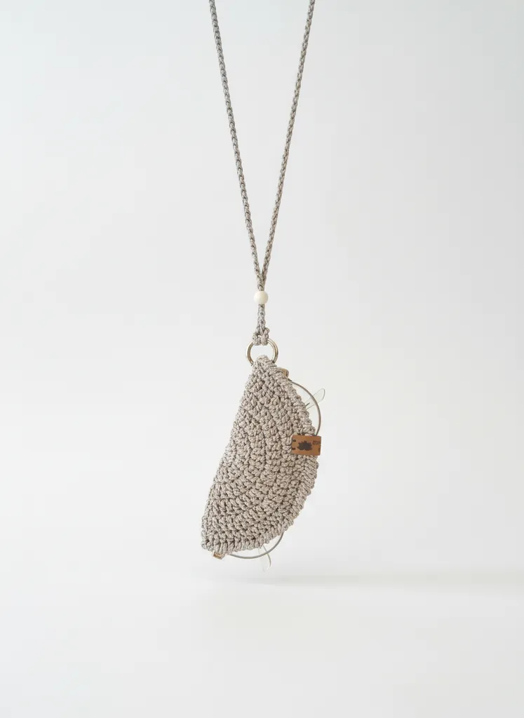 Bej Makrome Örgü Boyundan Askılı Çıtçıtlı Gözlük Kılıfı - El Emeği