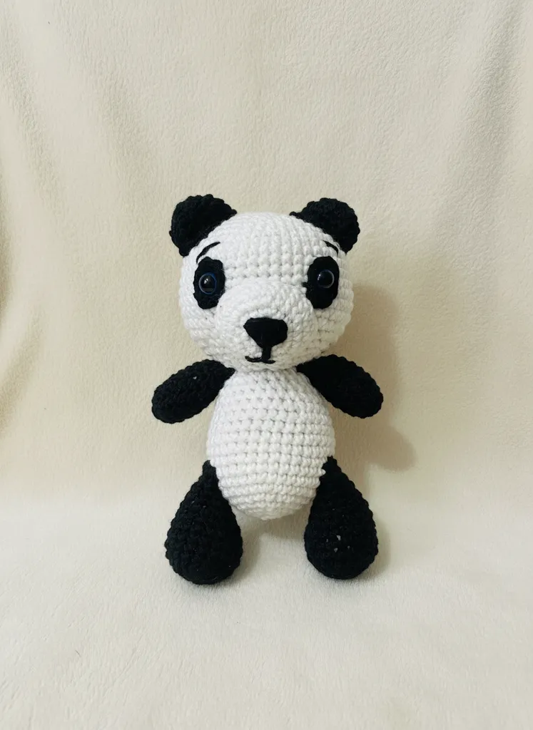 Örgü Panda Oyuncak Bebek - Siyah Beyaz - El Örgüsü Hediye
