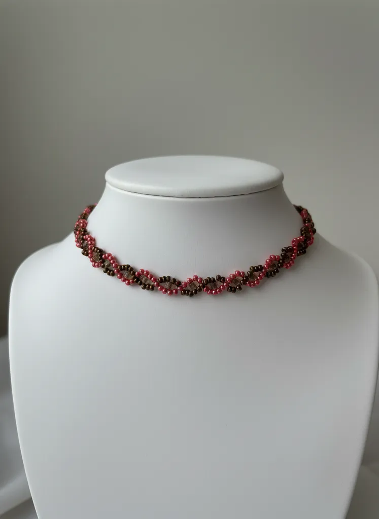 Pembe ve Kahverengi Boncuklu El Yapımı Bileklik - Şık Tasarım