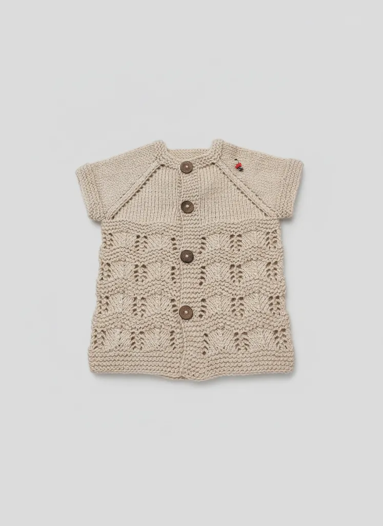 Krem Rengi Düğmeli Bebek Yeleği - El Örgüsü Yeni Doğan