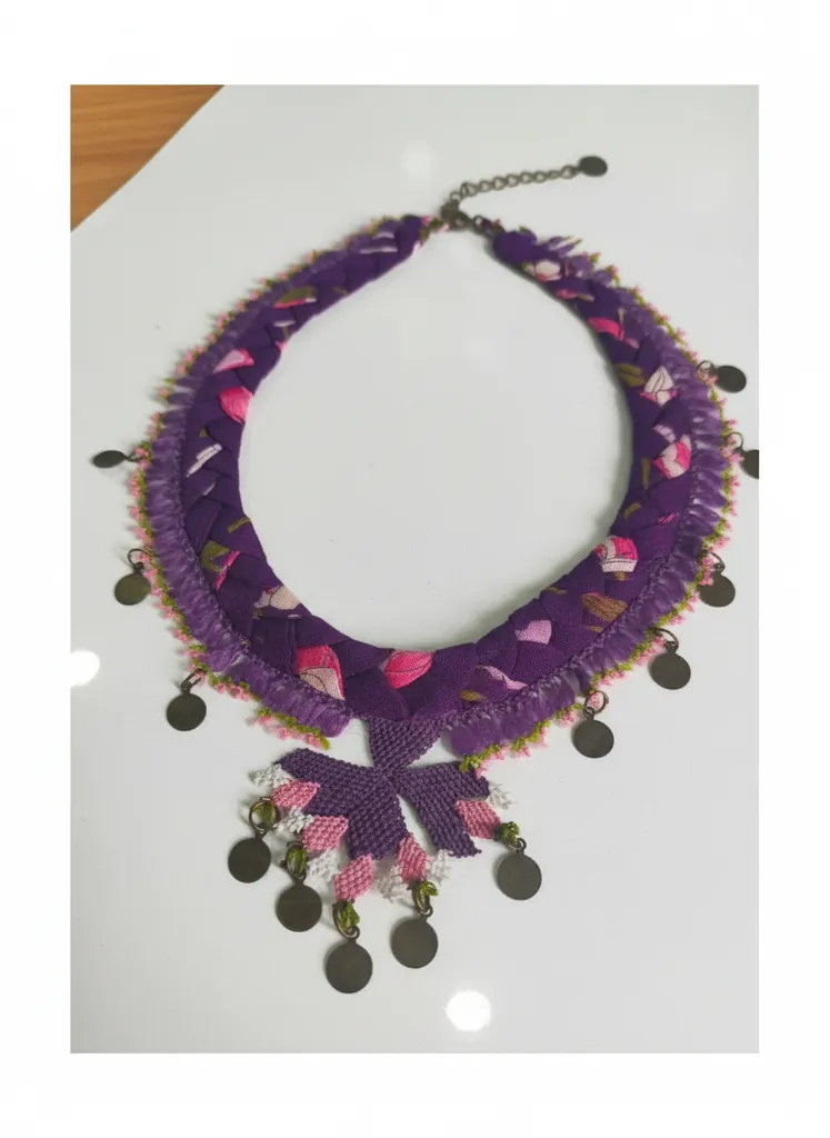 Mor İpek İğne Oyası Otantik Kolye - Pamuklu Yemeni Detaylı