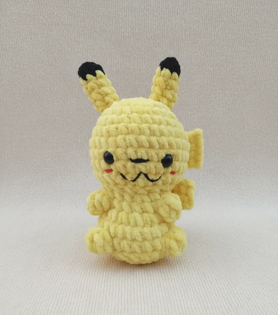Sarı Pikachu Oyuncak Bebek - Kadife İpten El Yapımı Amigurumi