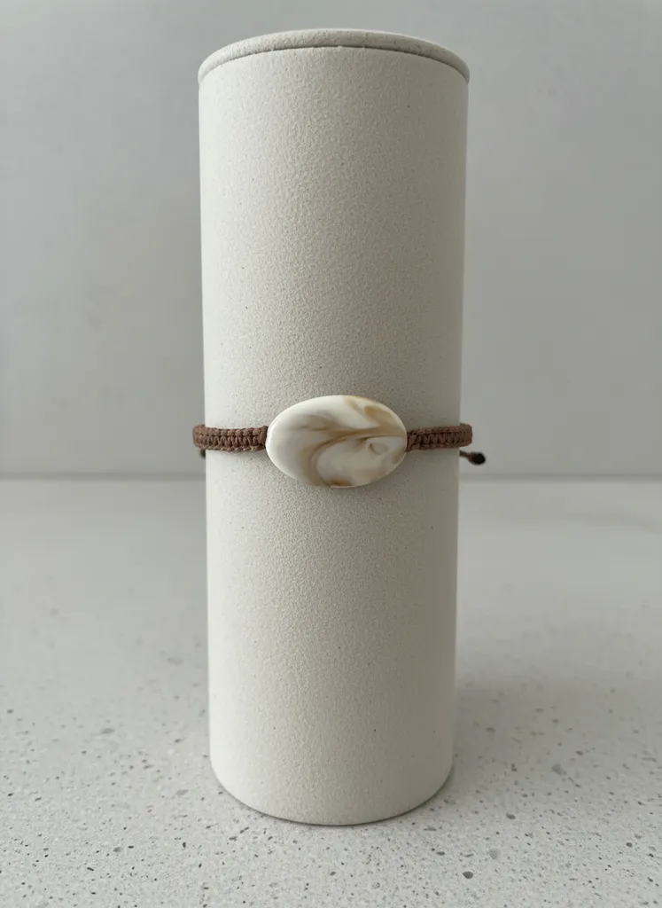 Kahverengi Makrome Bileklik Oval Taş Detaylı Ayarlanabilir El Yapımı