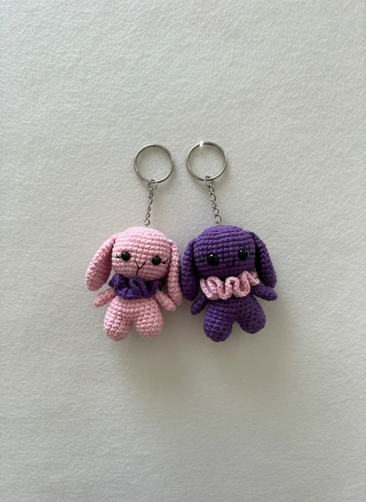 Örgü Tavşan Anahtarlık İkili Set - Mor ve Pembe Amigurumi El Emeği
