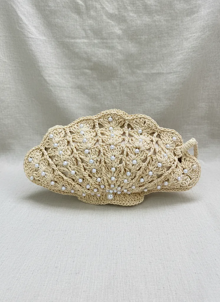 Krem Rengi İnci Detaylı Örgü Midye Çanta - El İşçiliği