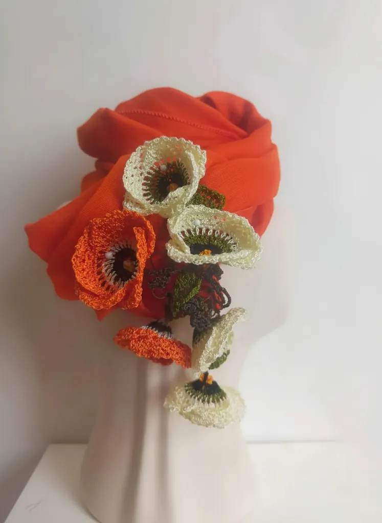Turuncu Pamuklu Kumaş Fular ve El Örgüsü Çiçek Detaylı Saç Bandı