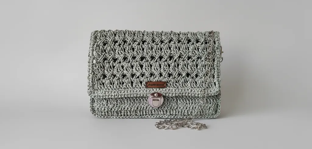 Gri Kağıt İpten Örme Zincir Askılı Kapaklı Omuz Çantası