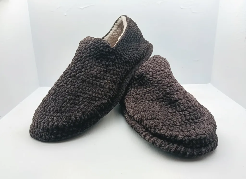 Men's Brown Knitted House Slippers - Warm and Comfortable Model 43-44