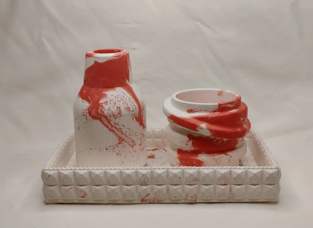 Dekoratif Vazo ve Saksı Seti - Kırmızı Beyaz Mermer Desenli