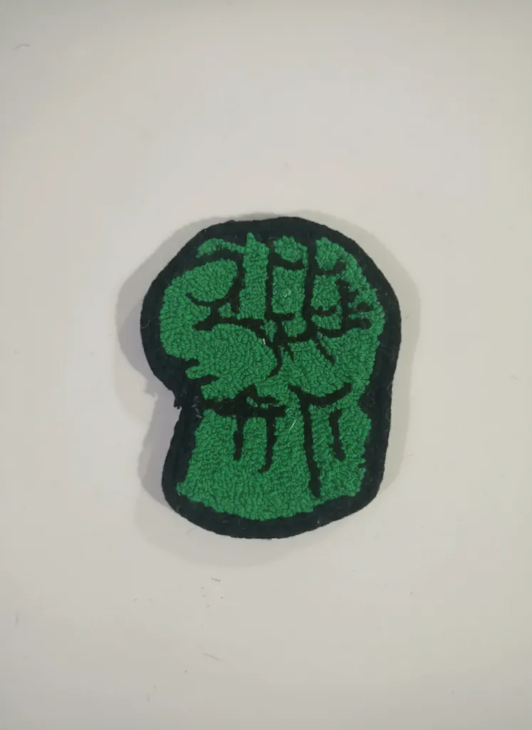 Yeşil Hulk Yumruğu Tasarımlı Bardak Altlığı - Marvel Koleksiyonu