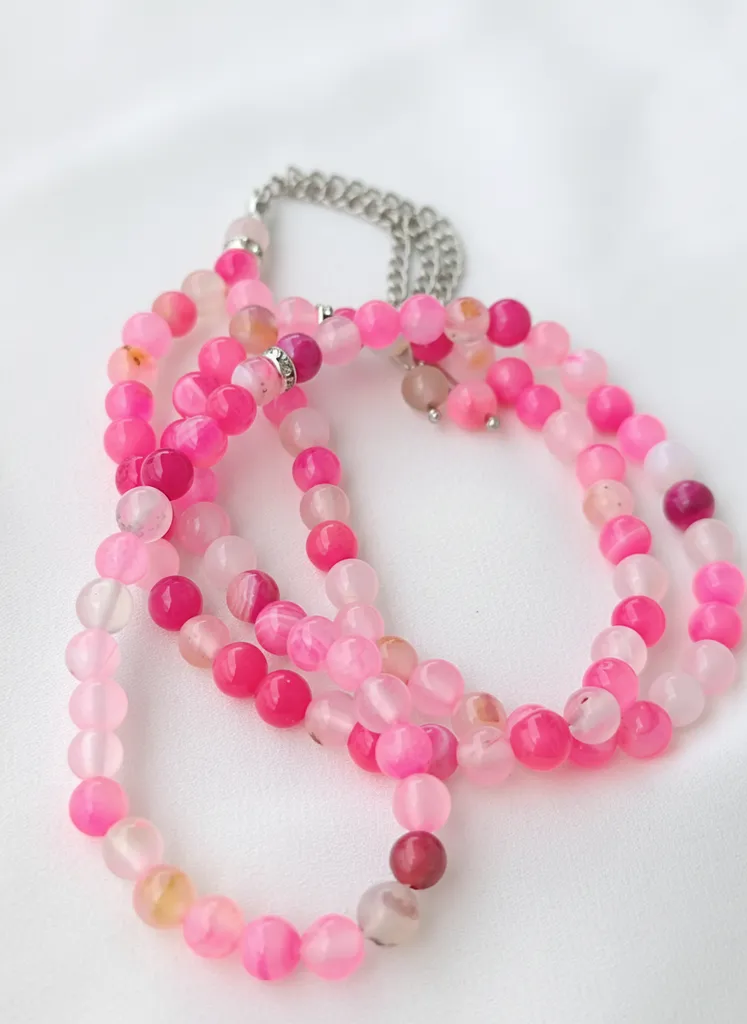 Pembe Tonlarında Akik Taşlı 99'luk Tesbih - Şık ve Zarif Tasarım