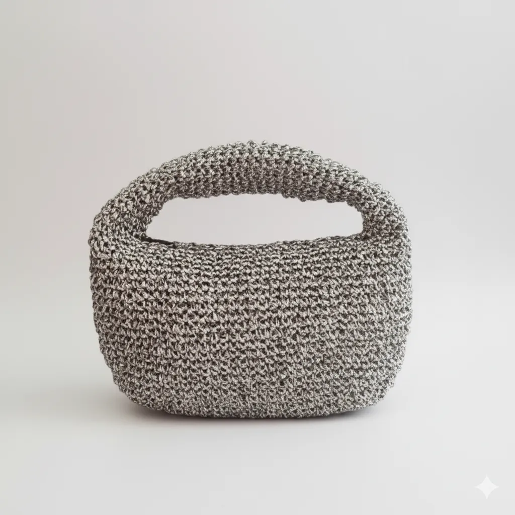 Gümüş Renkli Metalik Kağıt İpten Örme Abiye Çanta - Fermuarlı