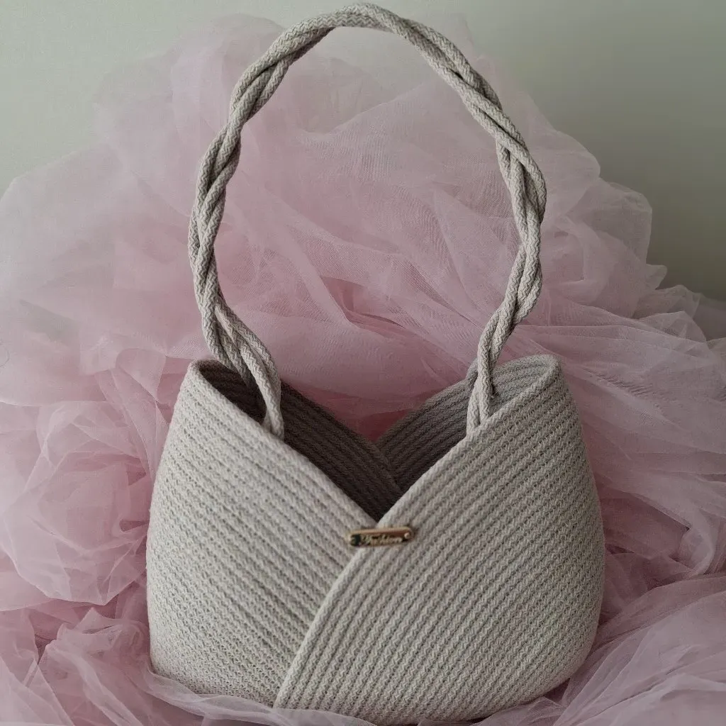 Gri Örgü Kol Çantası - Tress İple Yapılmış El İşçiliği