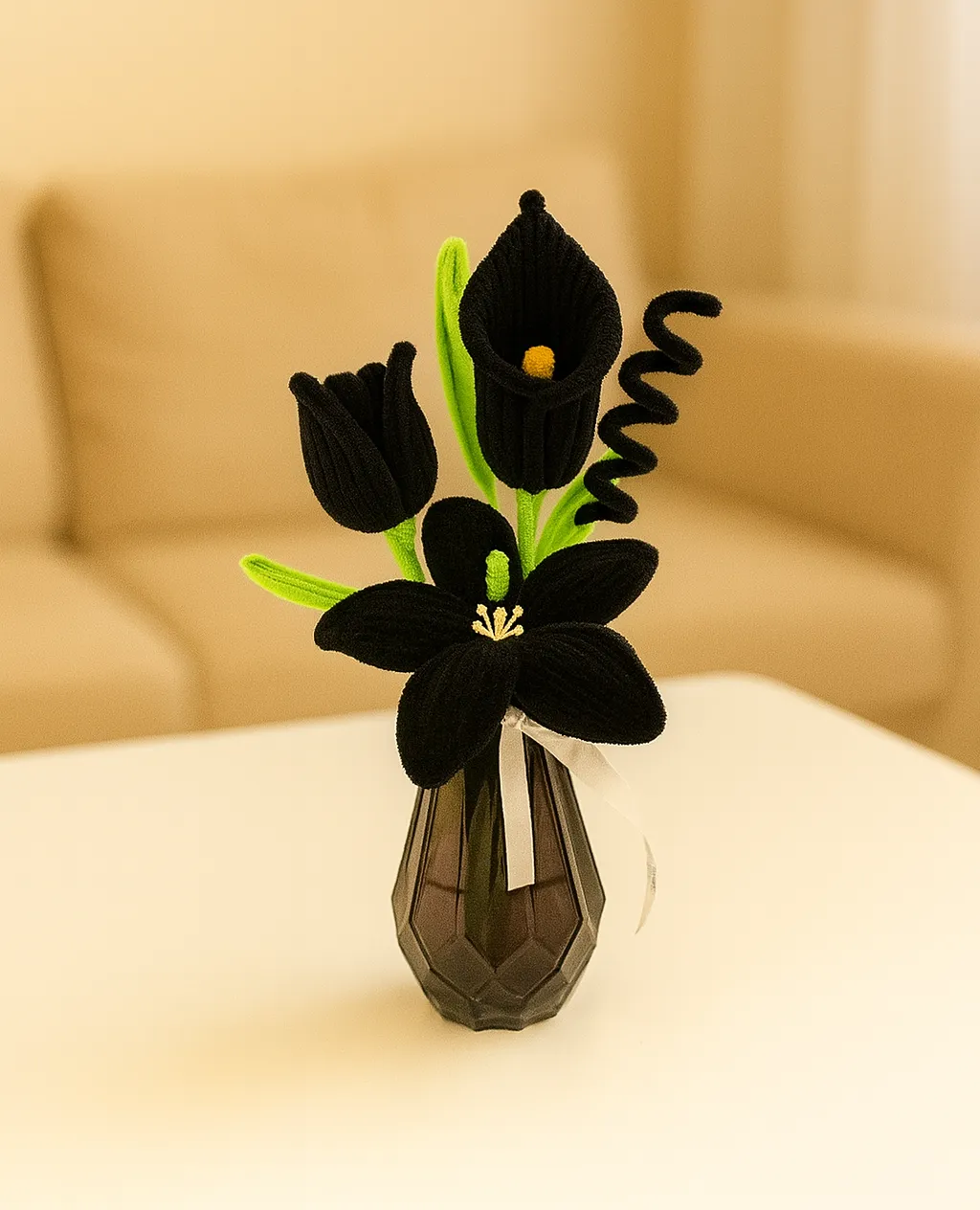 Siyah Şönil Buket Çiçek Vazo - Dekoratif Ev & Ofis Aksesuarı