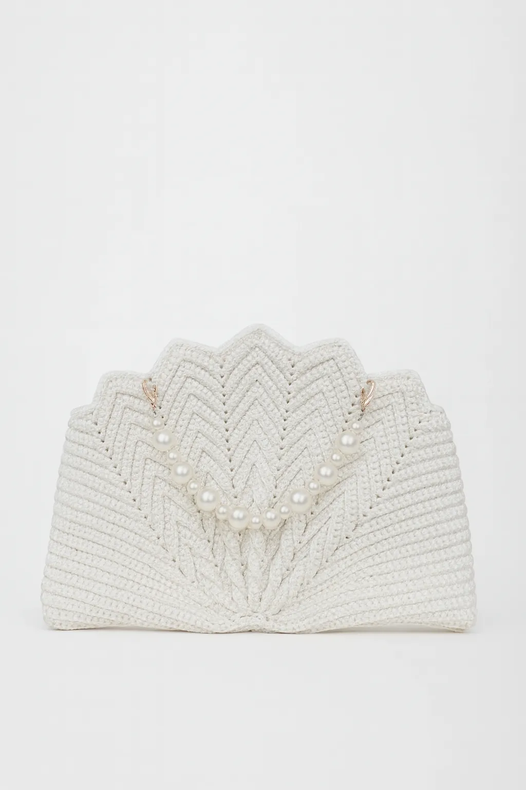 İnci Saplı Beyaz Örgü Clutch Çanta