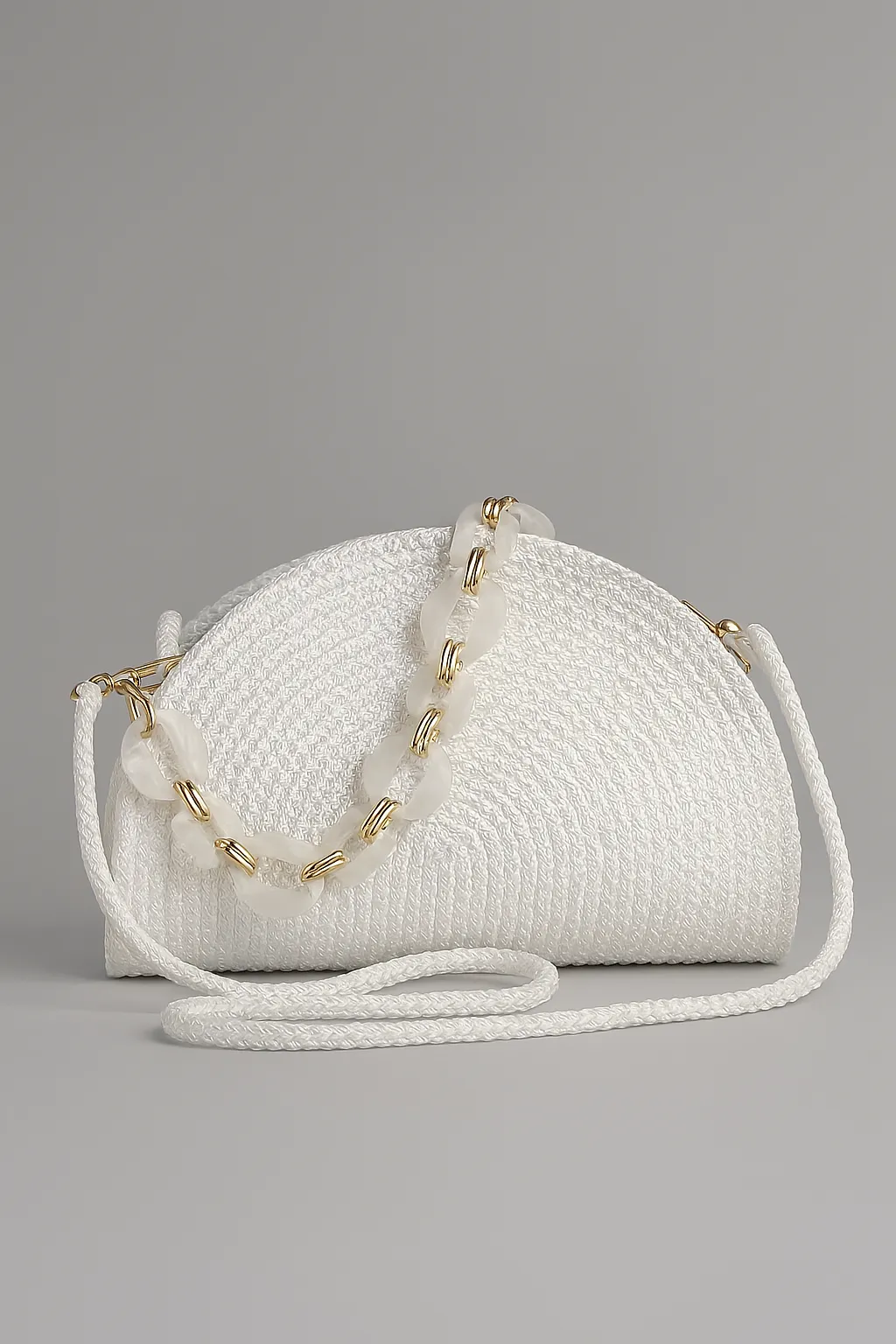 El Yapımı Beyaz Makrome Örgü Çanta
