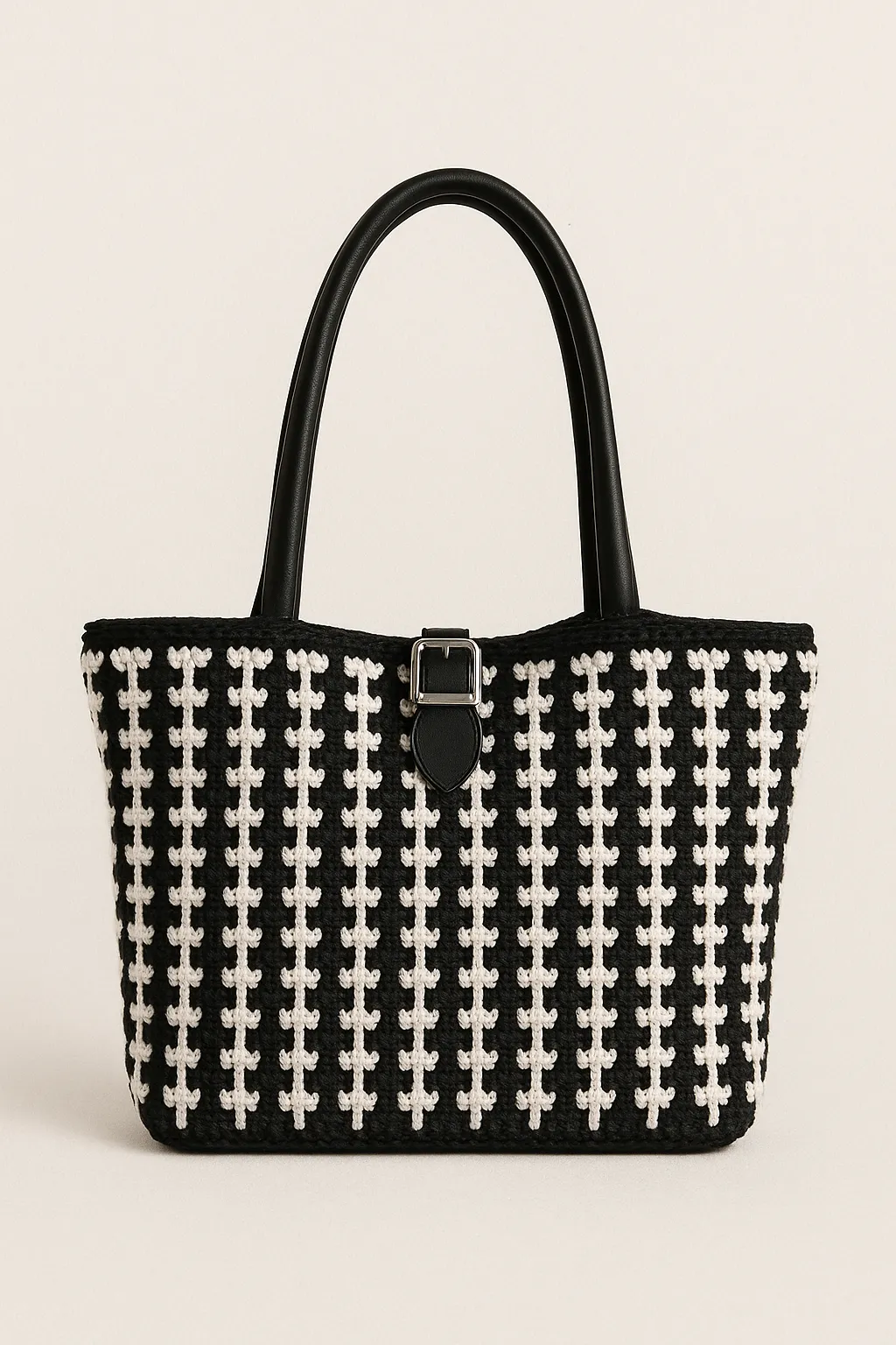 Siyah Beyaz Örgü Desenli Büyük Boy Çanta