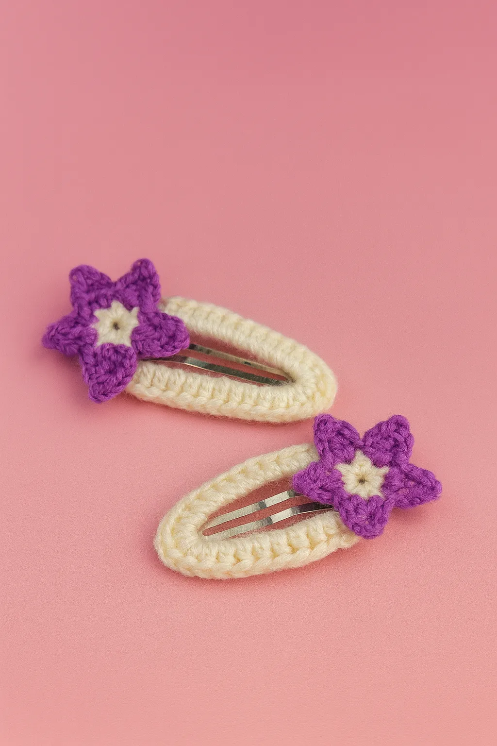 El Yapımı Mor Çiçekli Örgü Toka Seti