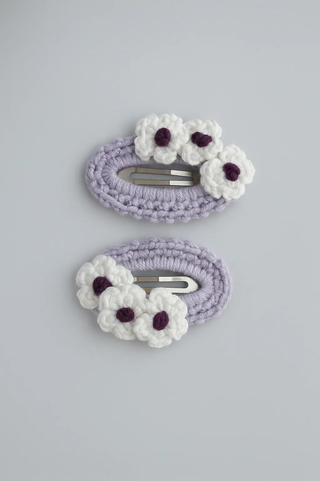 Tığ İşi Çiçek Desenli Tokalar (2'li Paket)