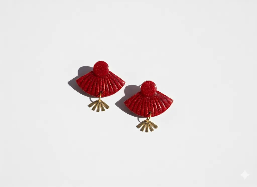 Golden Detailed Red Fan Design Earring
