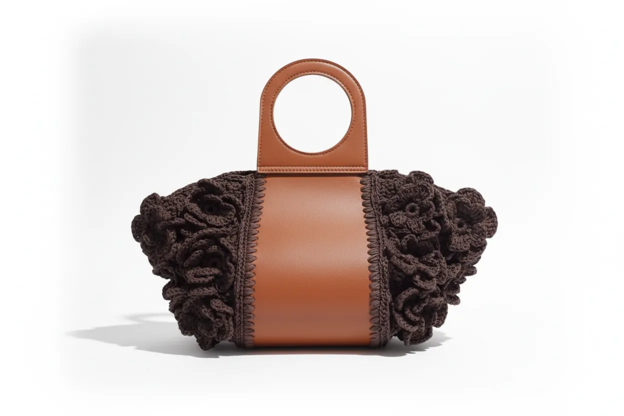 Kahverengi Deri Detaylı Örgü Çanta - Yazlık ve Kışlık Kullanıma Uygun