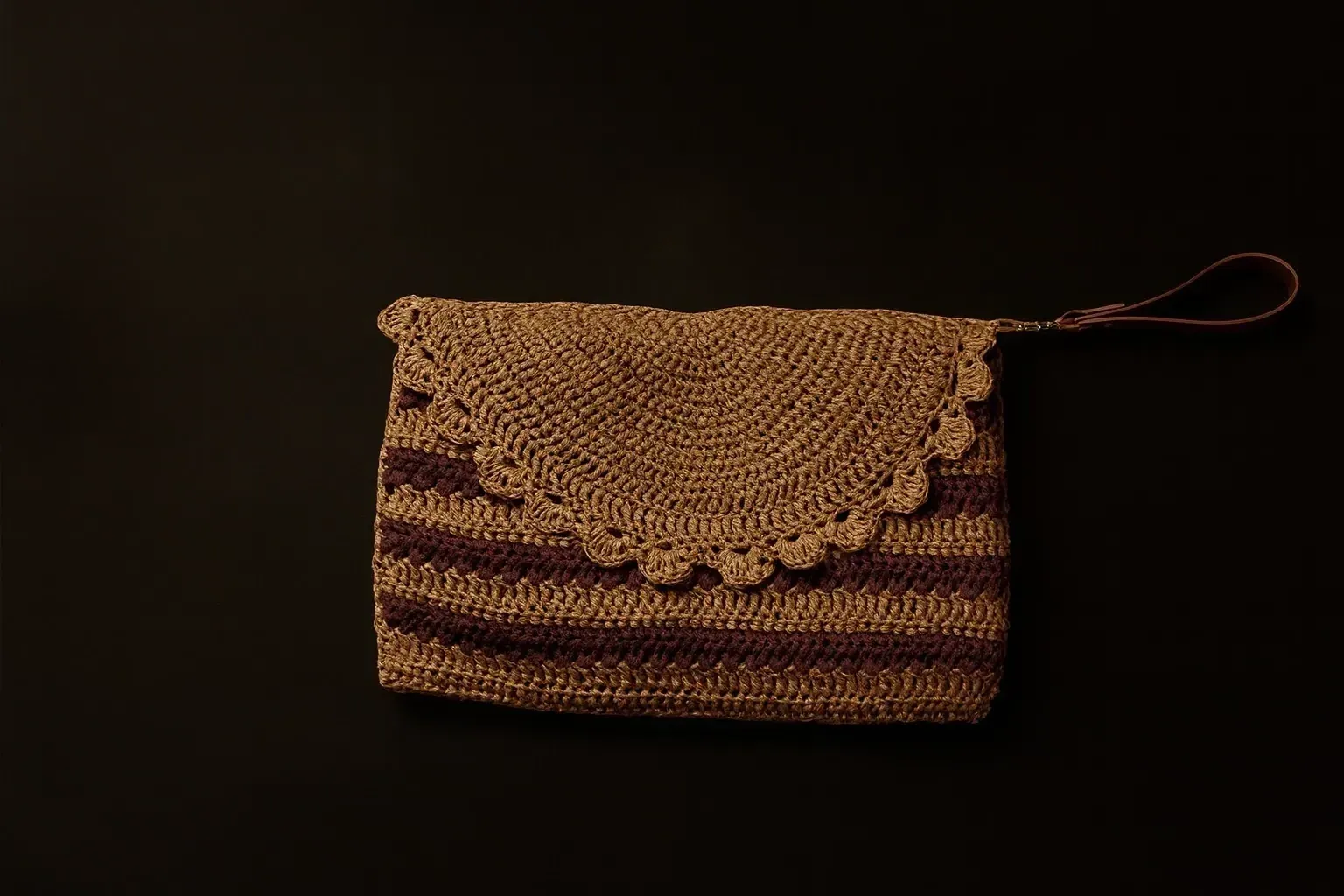 El Yapımı Deri Kombinli Çanta – Özel Tasarım ve Zarif El İşçiliği