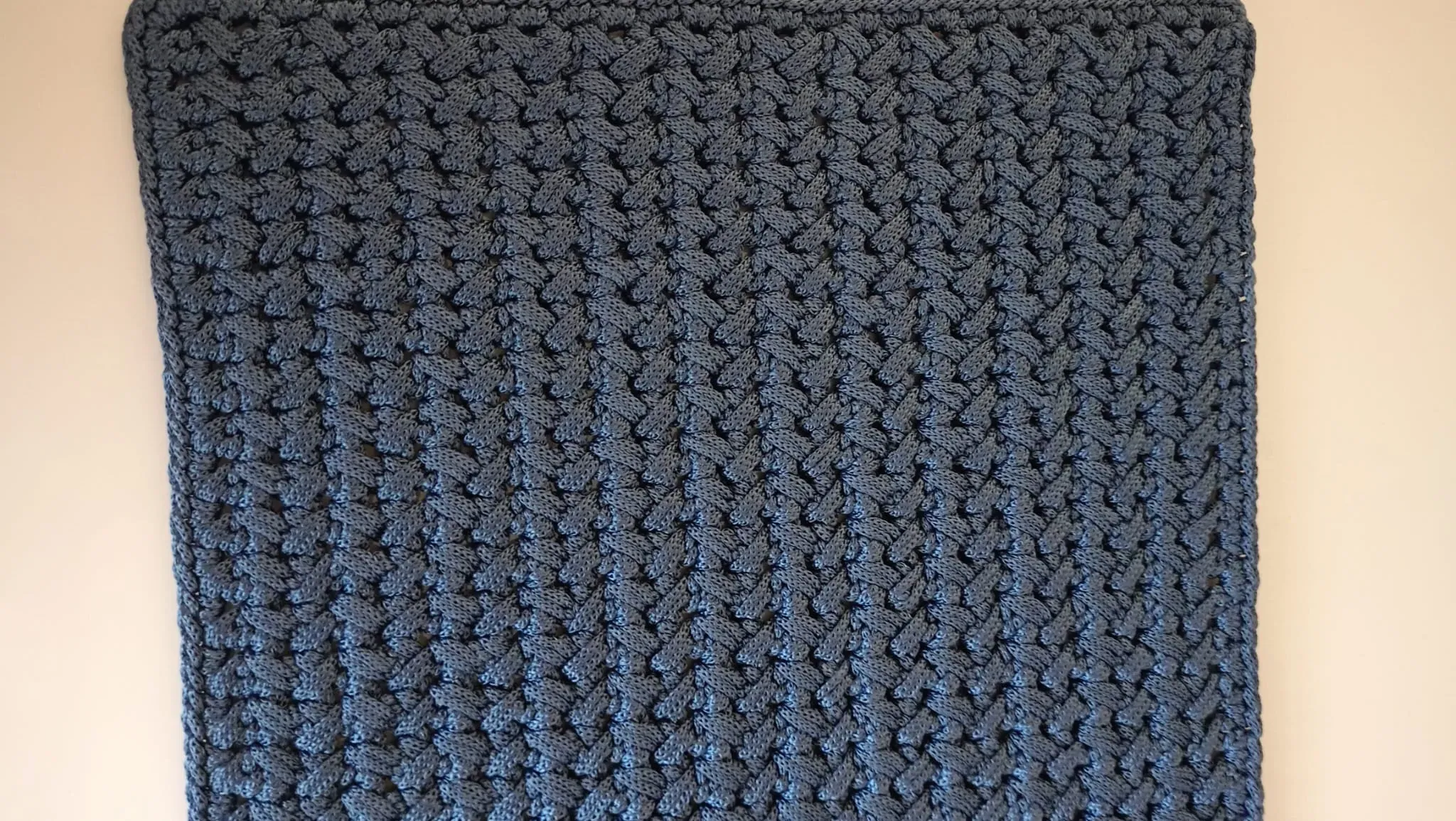6-Piece Navy Blue Hand Knitted Placemat – Add Elegance to Your Table with its Chic