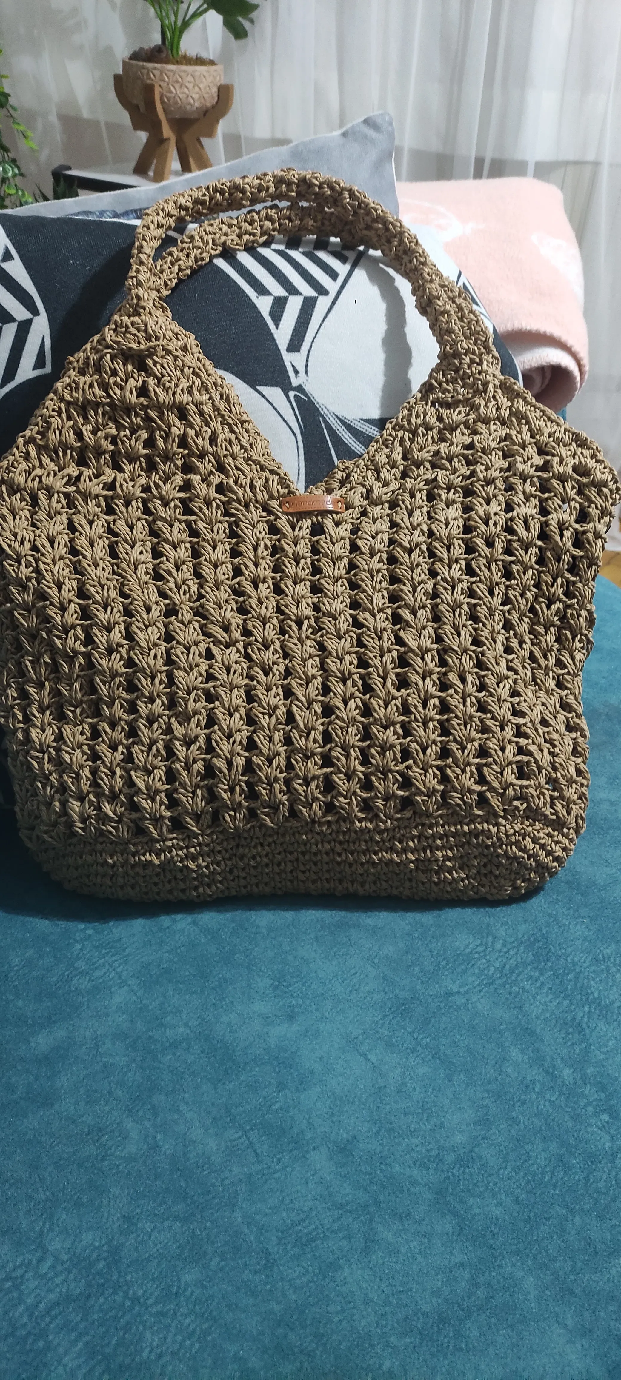 Kahverengi Örgü Omuz Çantası - Bohem Stil El Yapımı