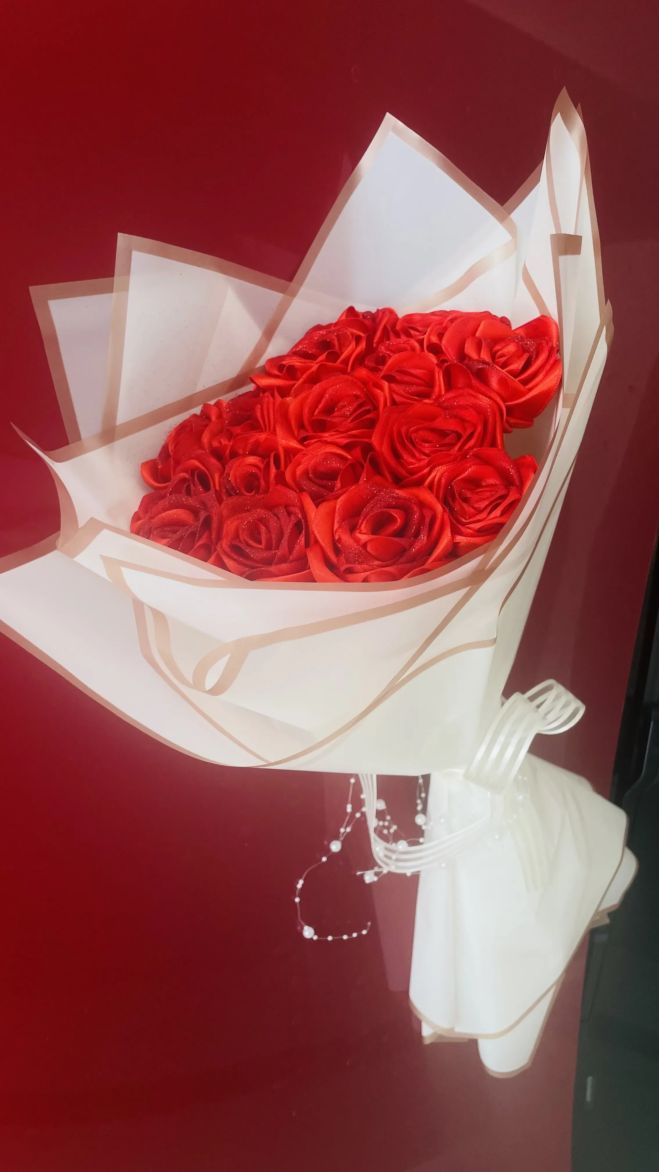 Solmayan Kırmızı Güller