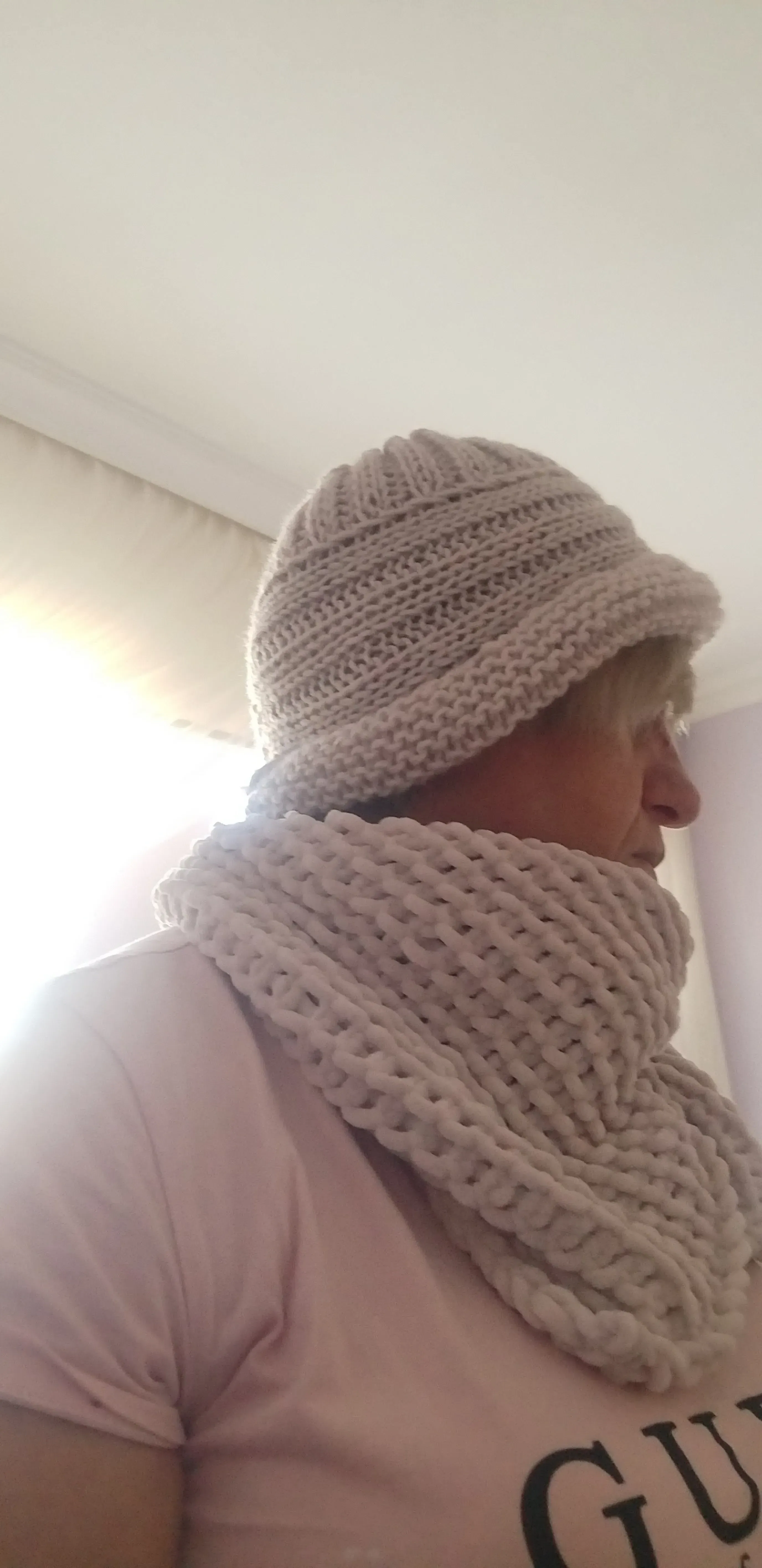 Krem Rengi Örgü Bere ve Boyunluk Takımı - Yumuşak Dokulu