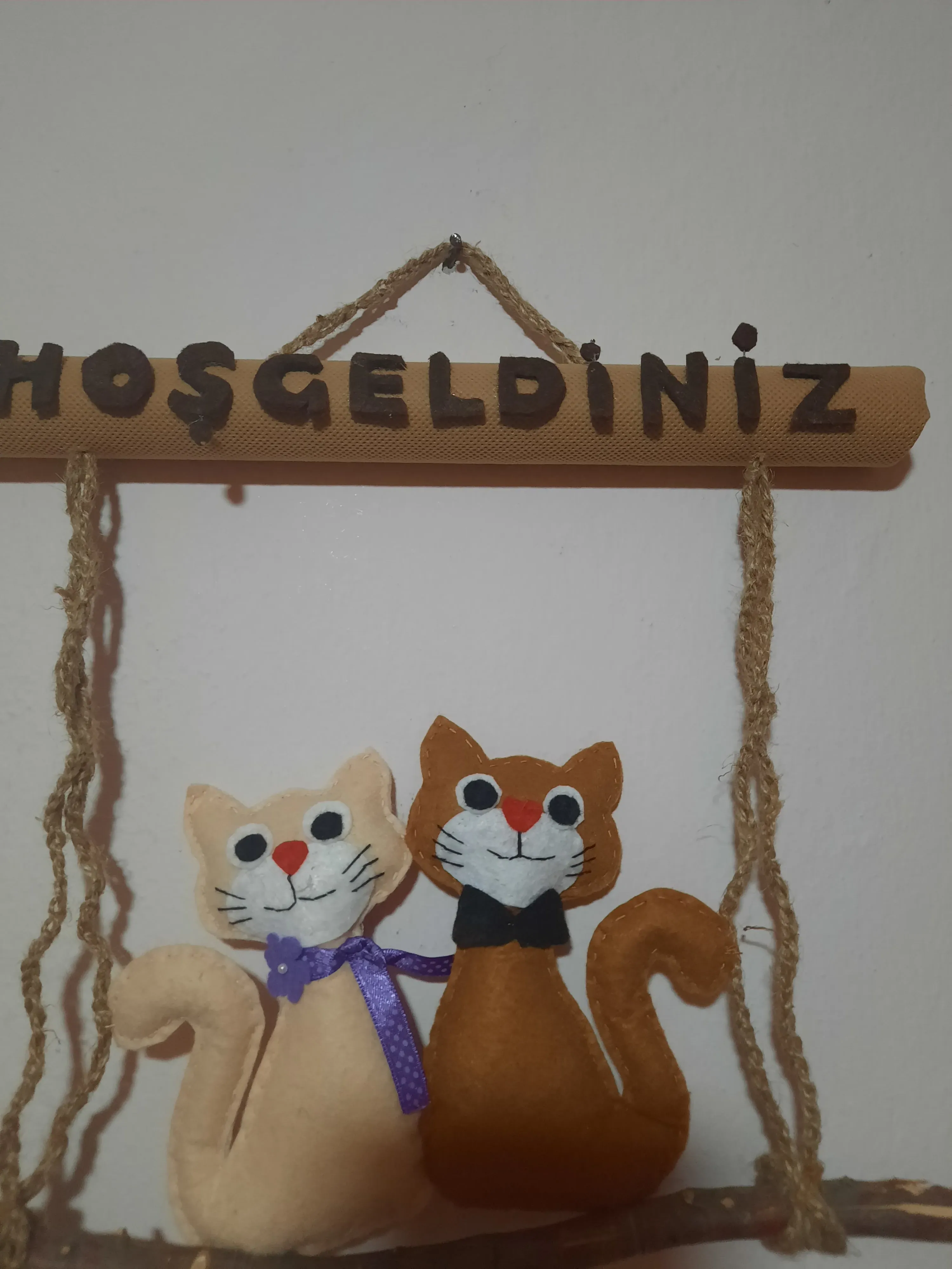 Keçe Kedi Figürlü Hoşgeldiniz Kapı Süsü