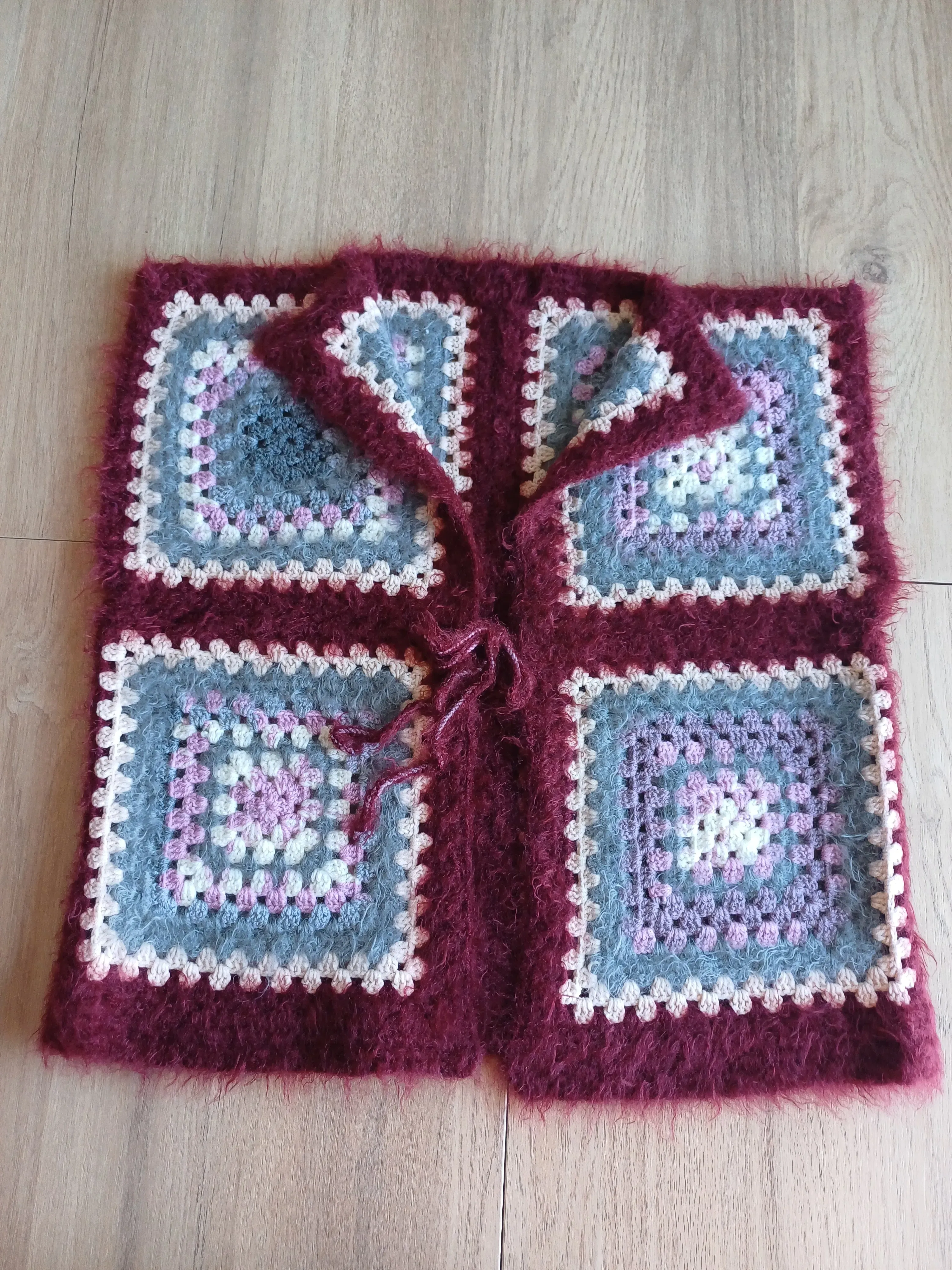Bordo pinterest yelek