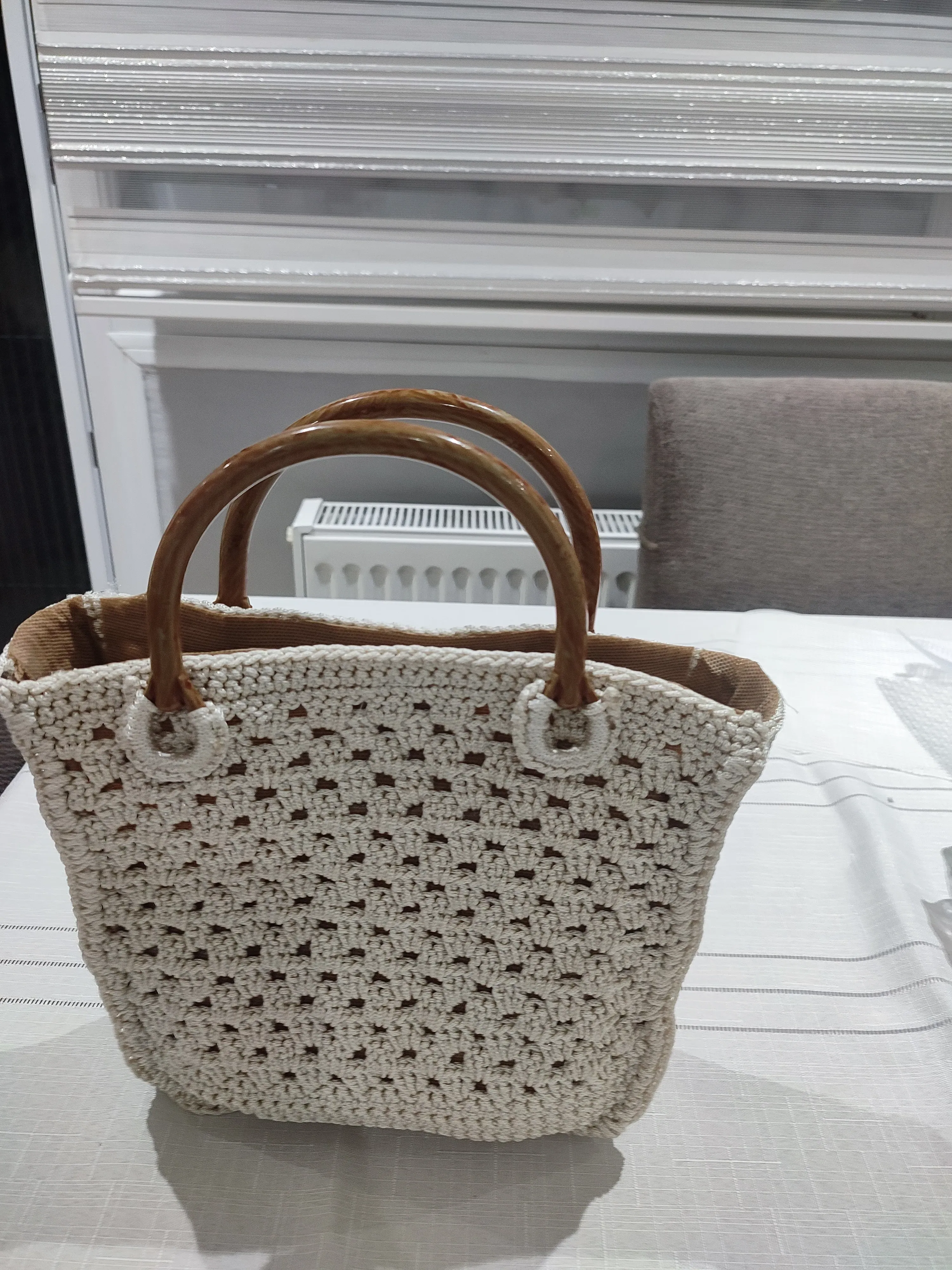 Handmade Cream Colored Knitted Bag (Wooden Handled)