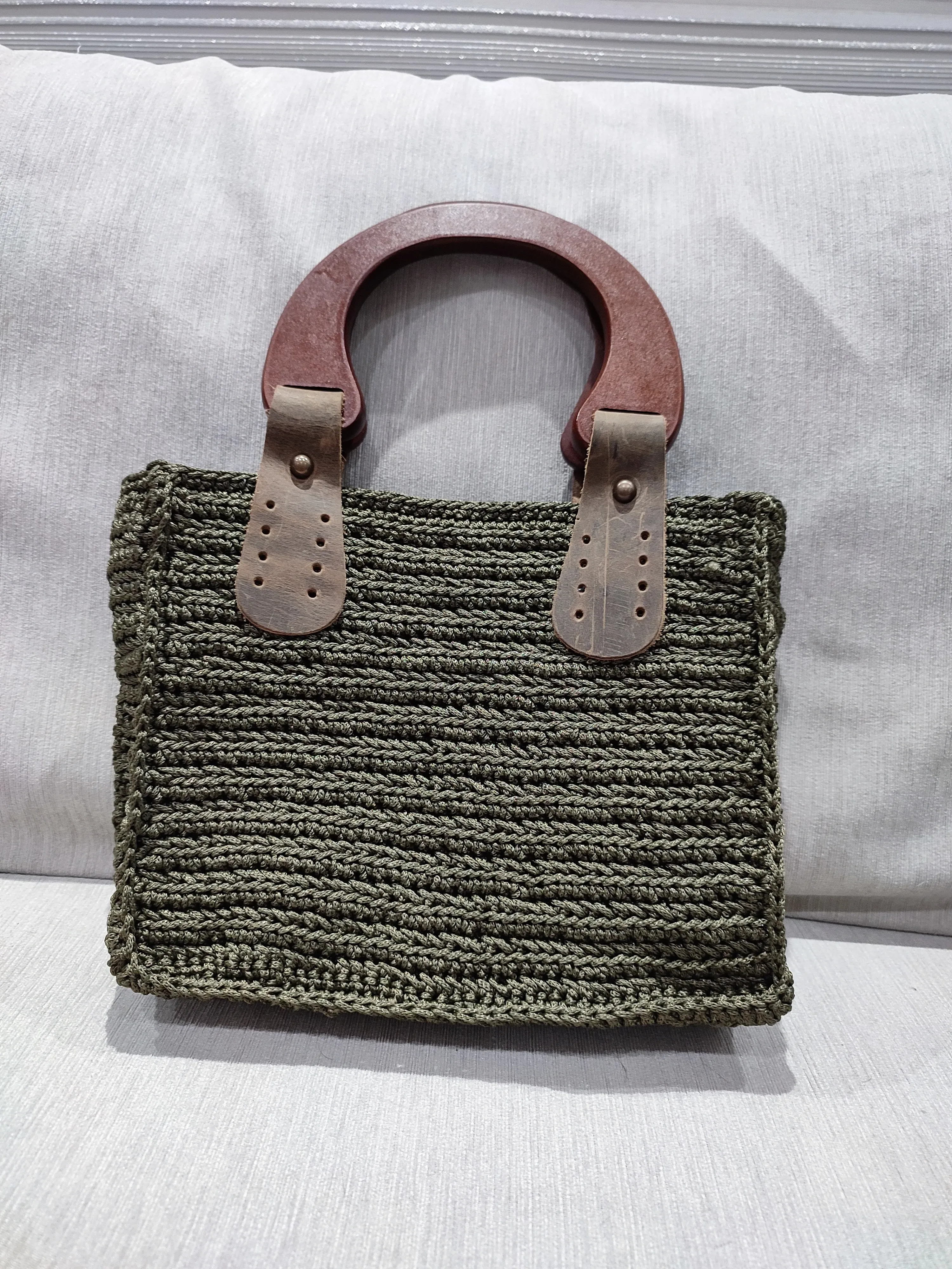 Olive Green Knitted Handbag - Stylish Design with Wood and Leather Details