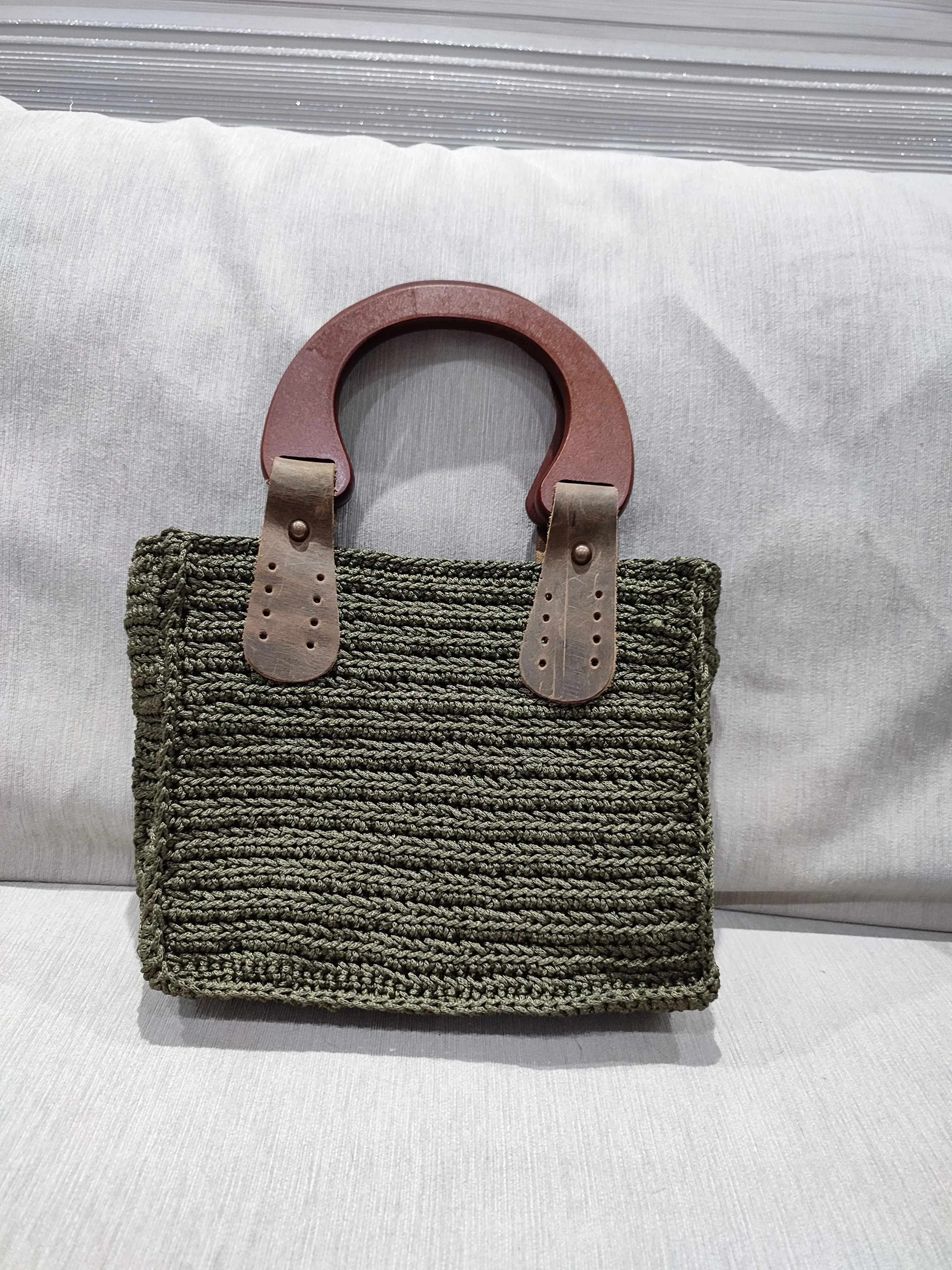 Olive Green Knitted Handbag - Stylish Design with Wood and Leather Details