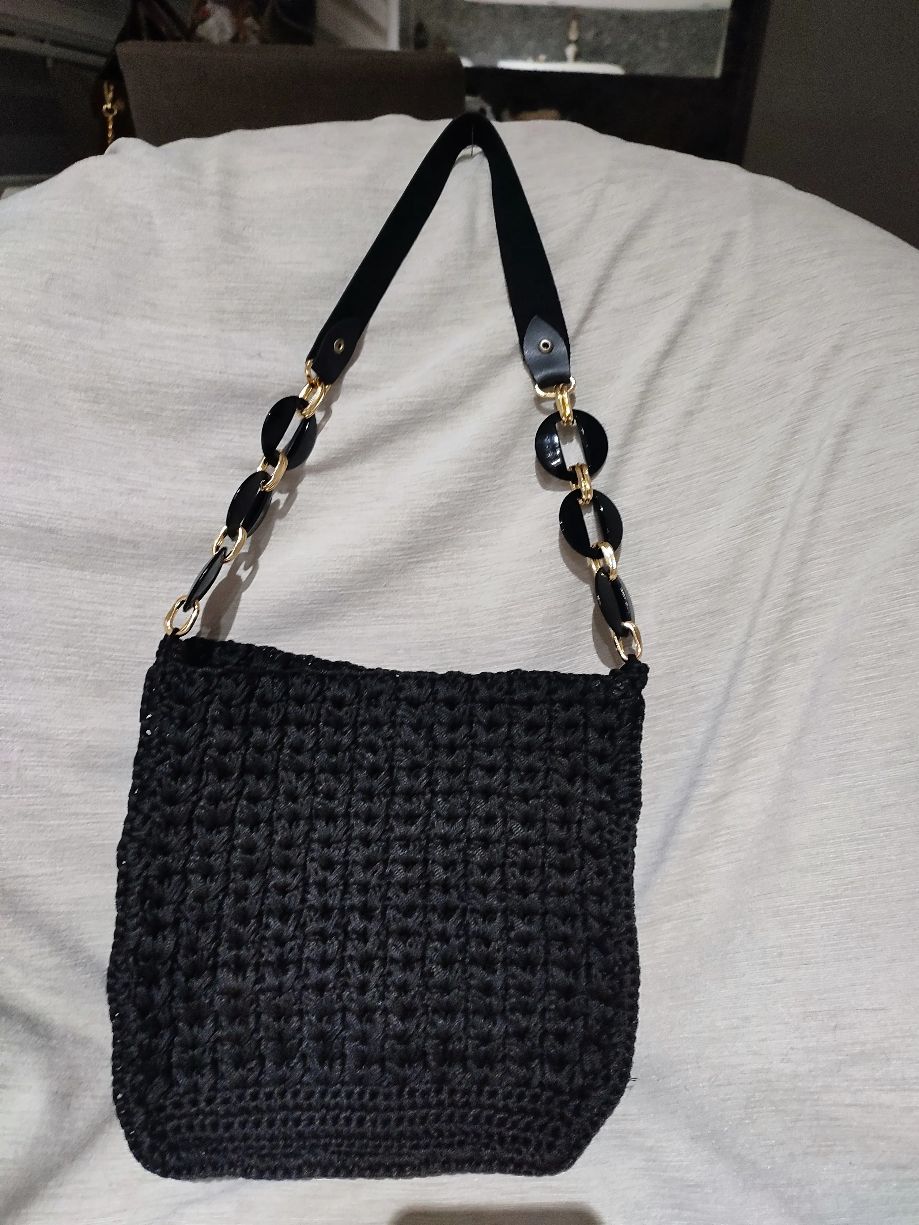 Black Macrame Knitted Shoulder Bag - Stylish Design and Handle Detailed