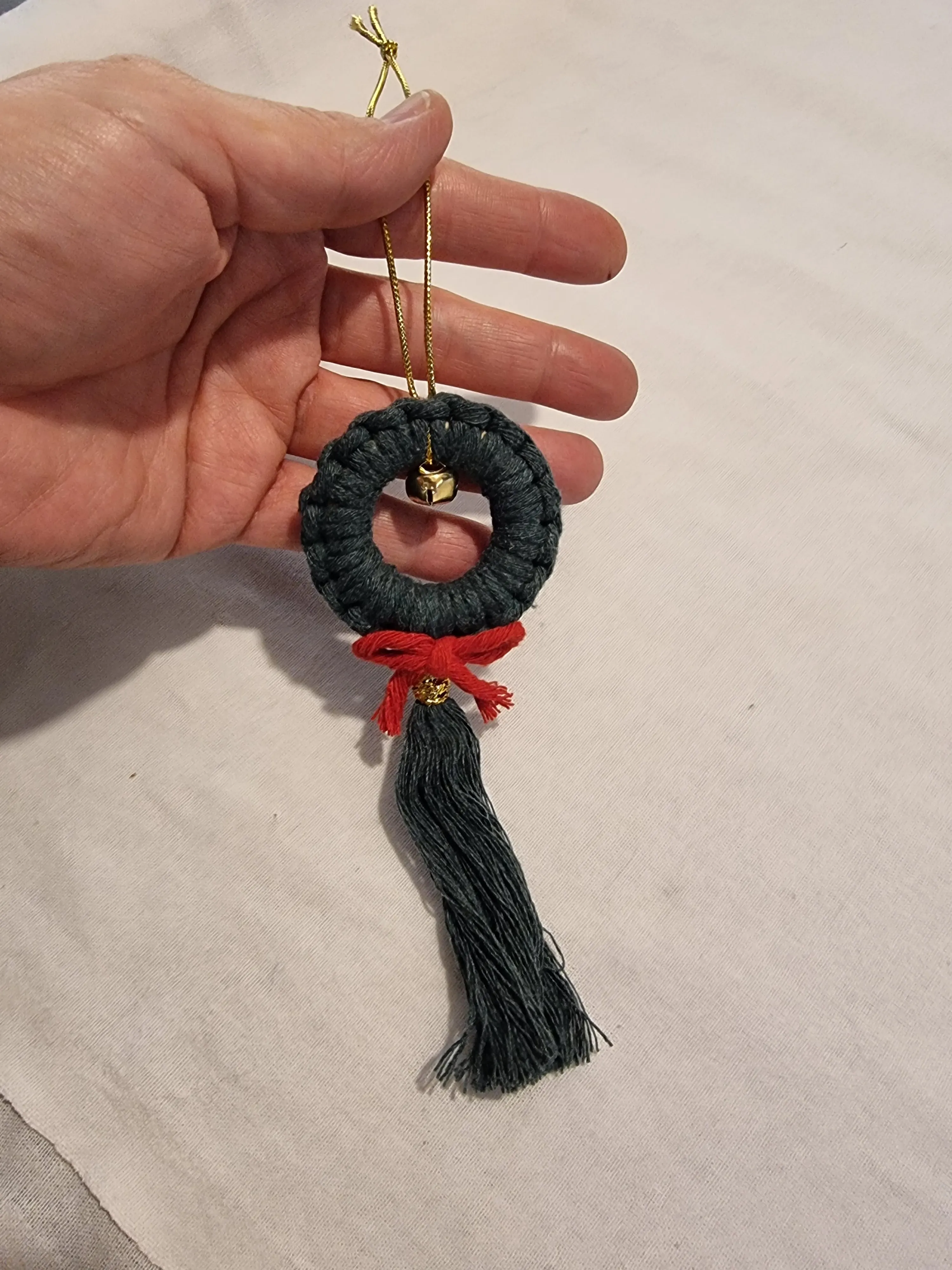 10 Handmade Tasseled Christmas Tree Ornaments