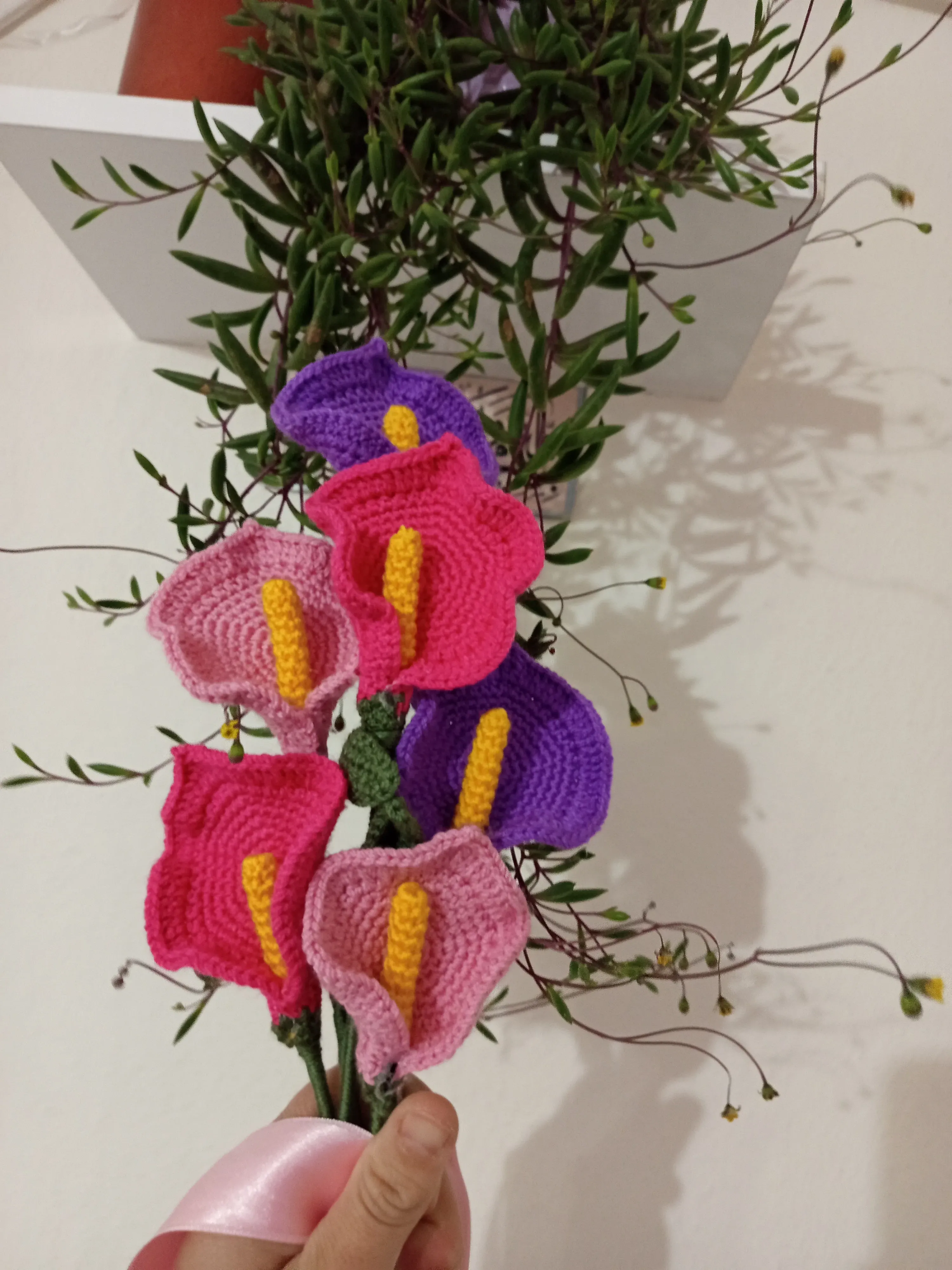 Mor ve Pembe Tonlarında Örgü Çiçek Buketi - El Emeği