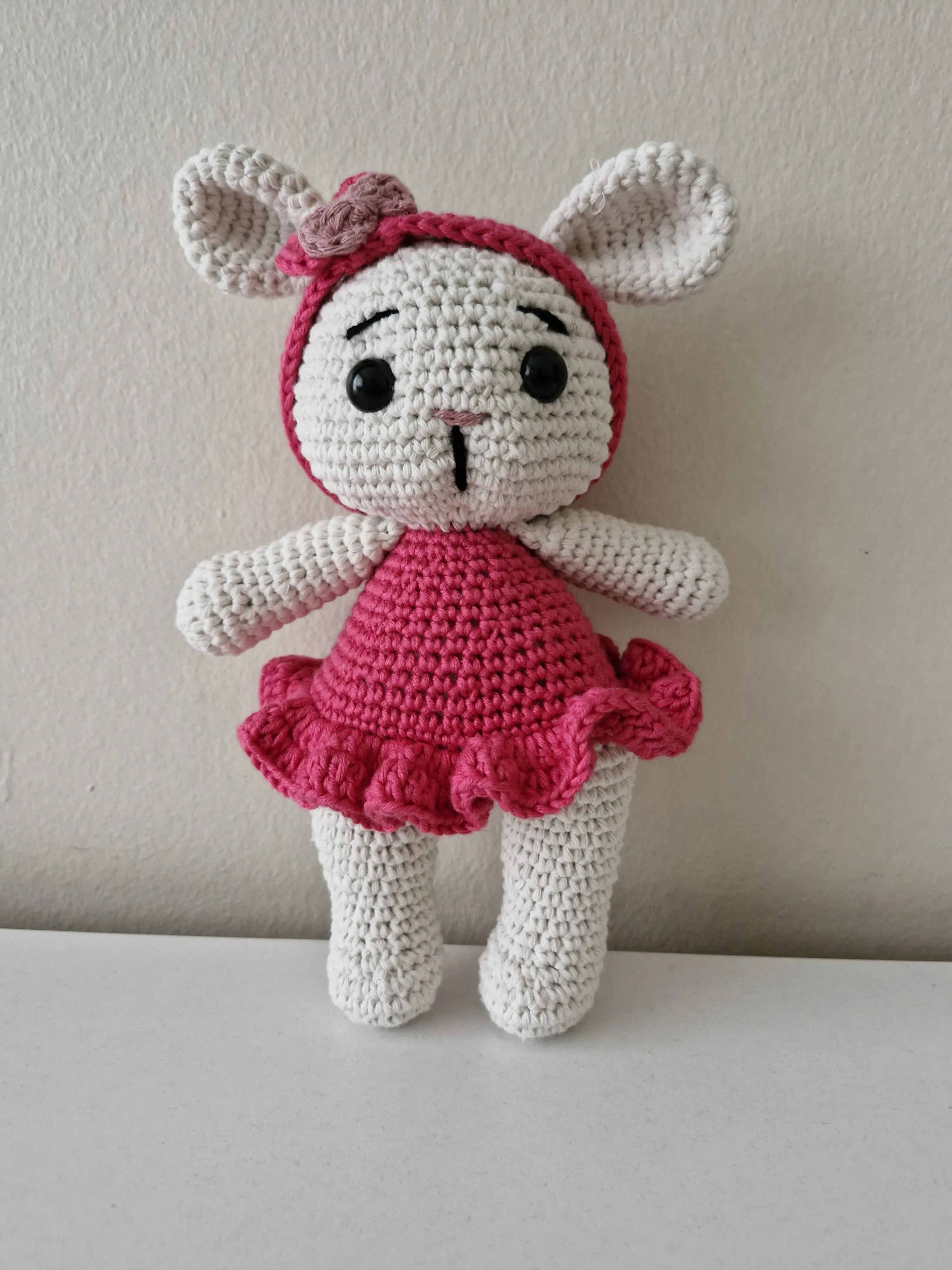 Pembe Elbiseli Örgü Tavşan Amigurumi Oyuncak Bebek - El Emeği