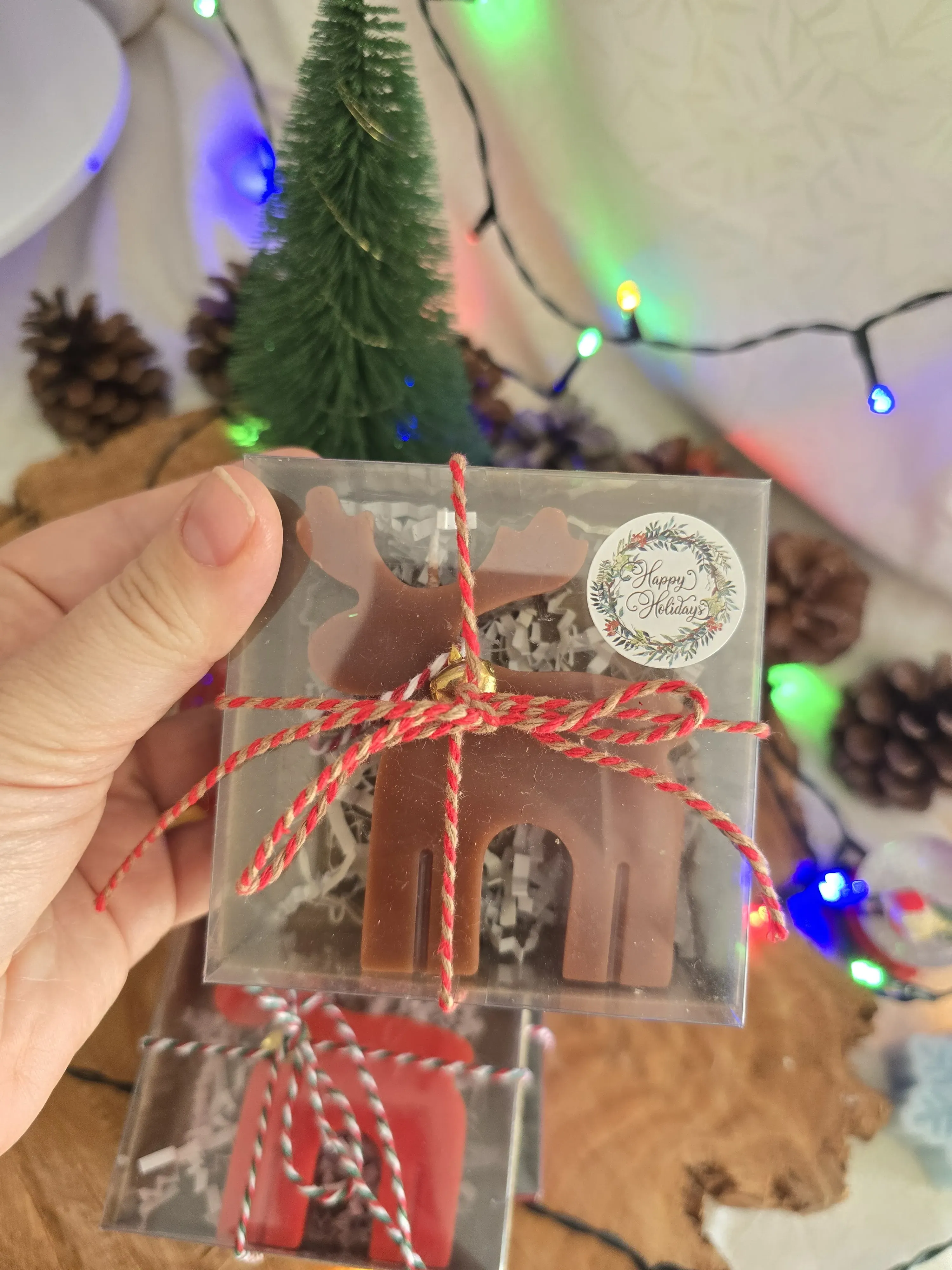 Kahverengi Geyik Şeklinde Kokulu Dekoratif Mum